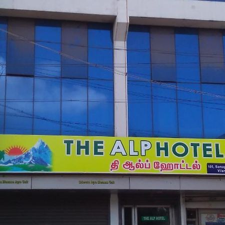The Alp Hotel Madurai Bagian luar foto