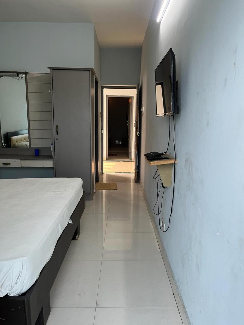 The Alp Hotel Madurai Bagian luar foto