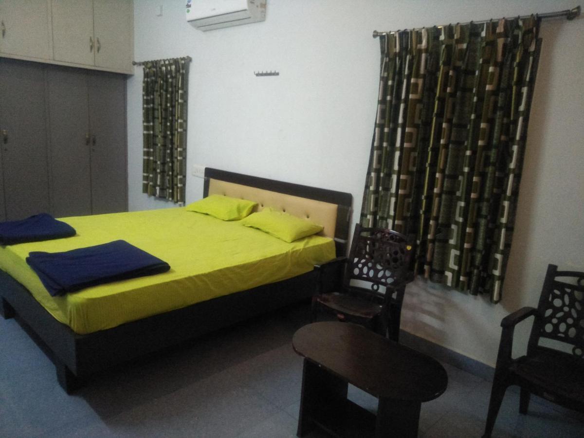 The Alp Hotel Madurai Bagian luar foto