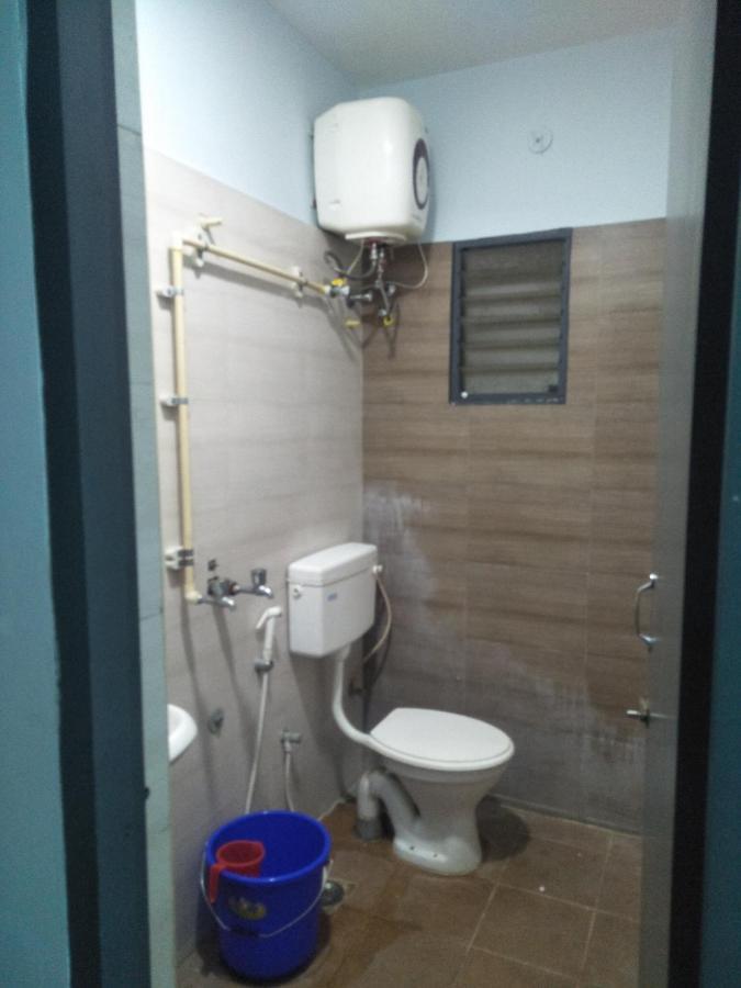 The Alp Hotel Madurai Bagian luar foto