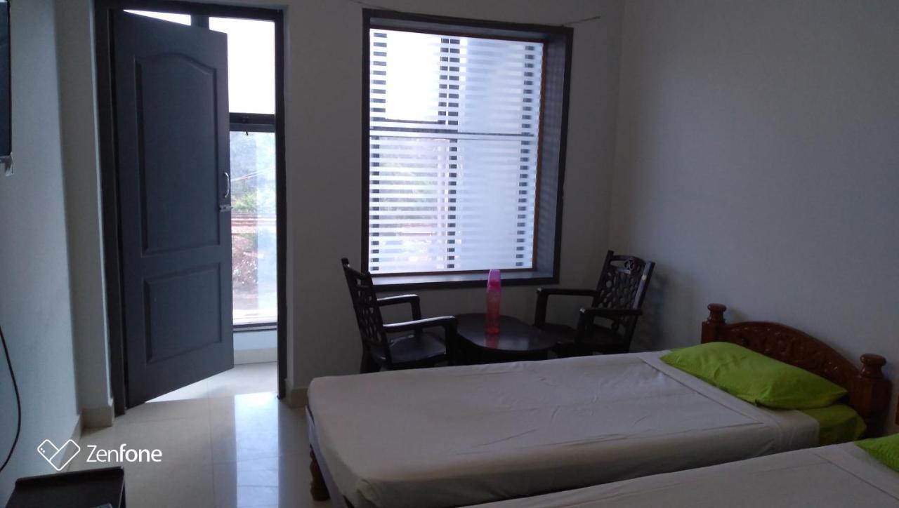 The Alp Hotel Madurai Bagian luar foto